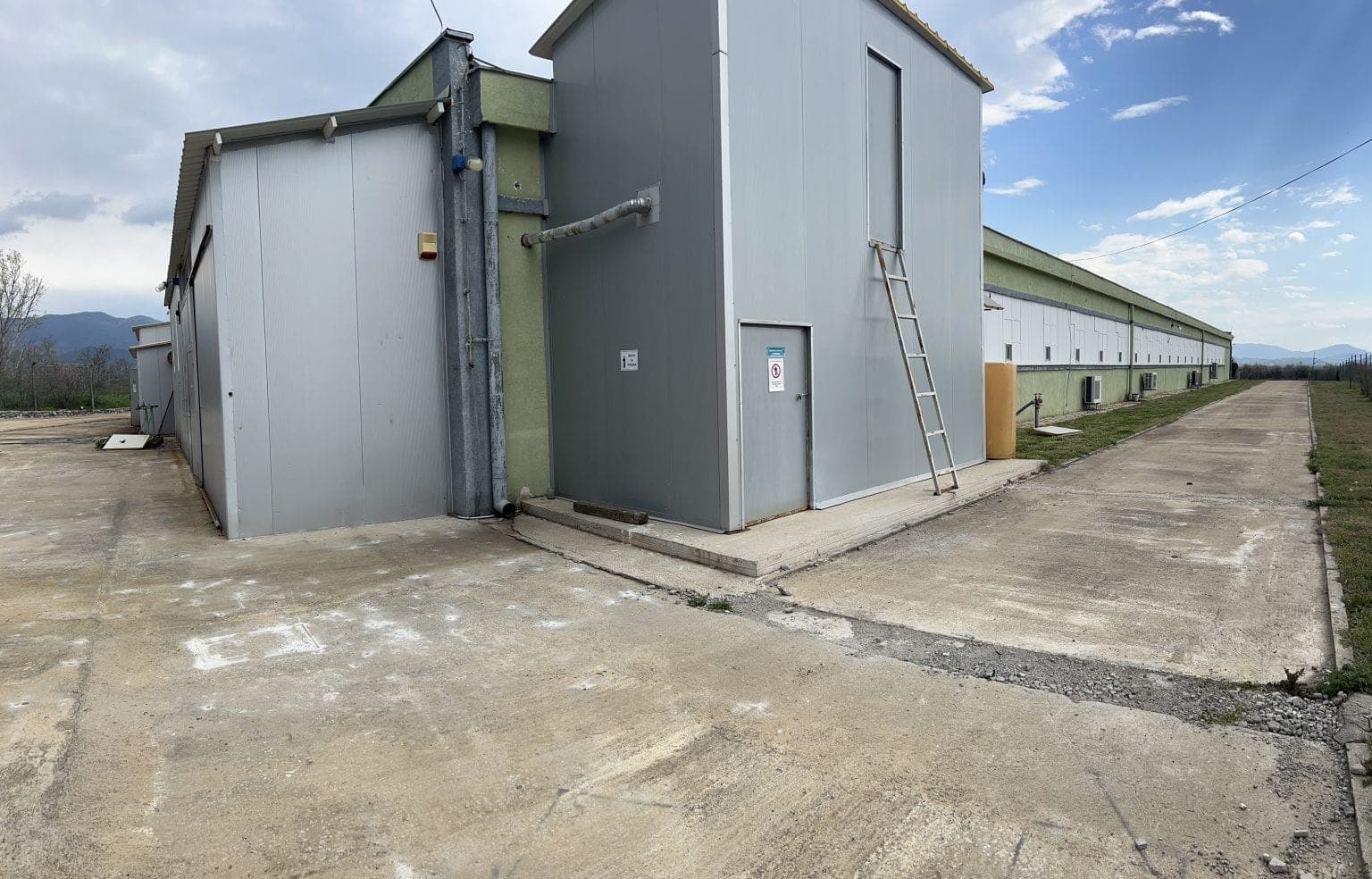 Business space in Gevgelija - For Sale - Gevgelija - Image 4