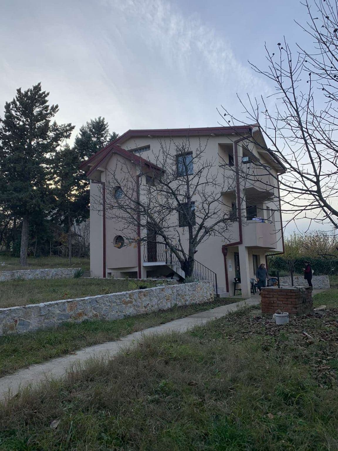 House on a peaceful location in Morani - For Sale - Zelenikovo - Image 3