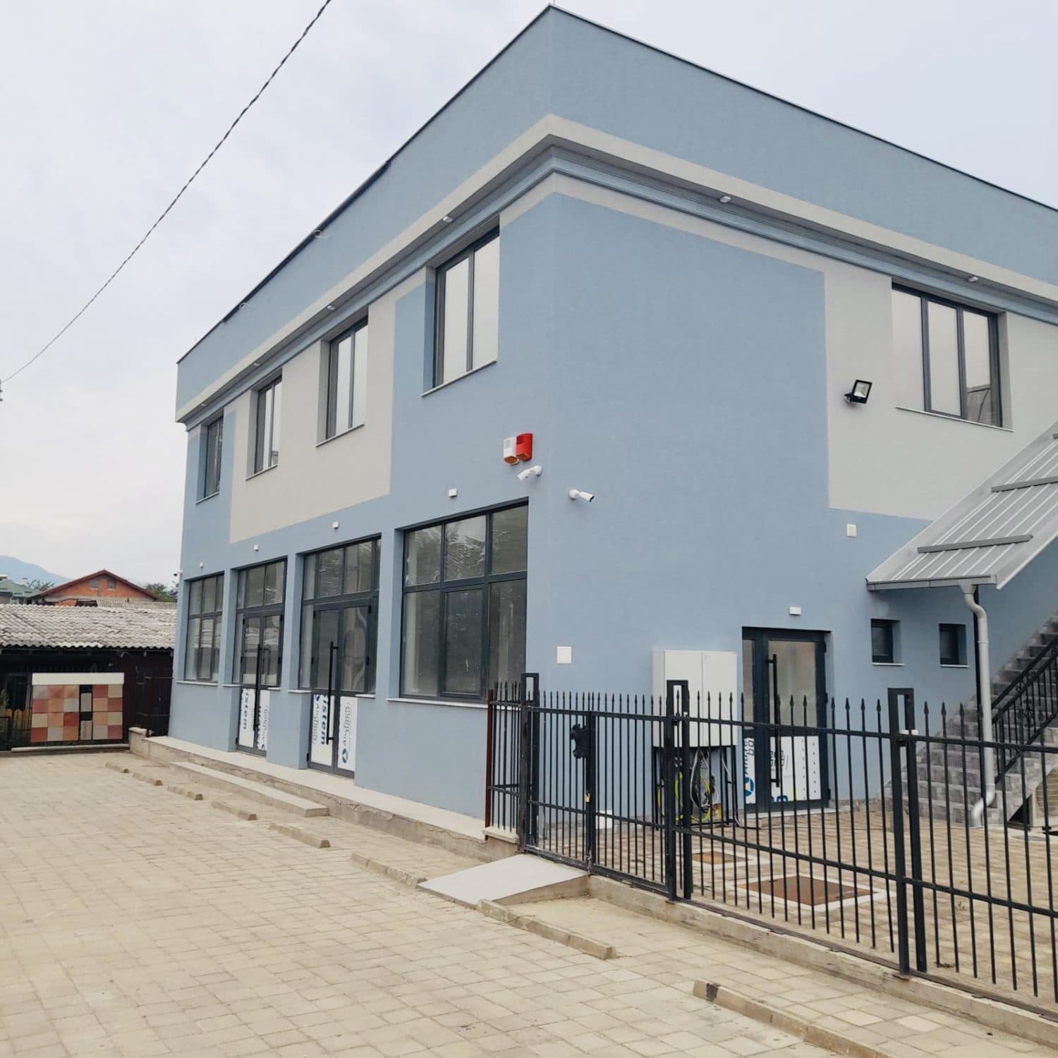 Индустриски објект во Илинден - За Изнајмување - Илинден - Слика 4