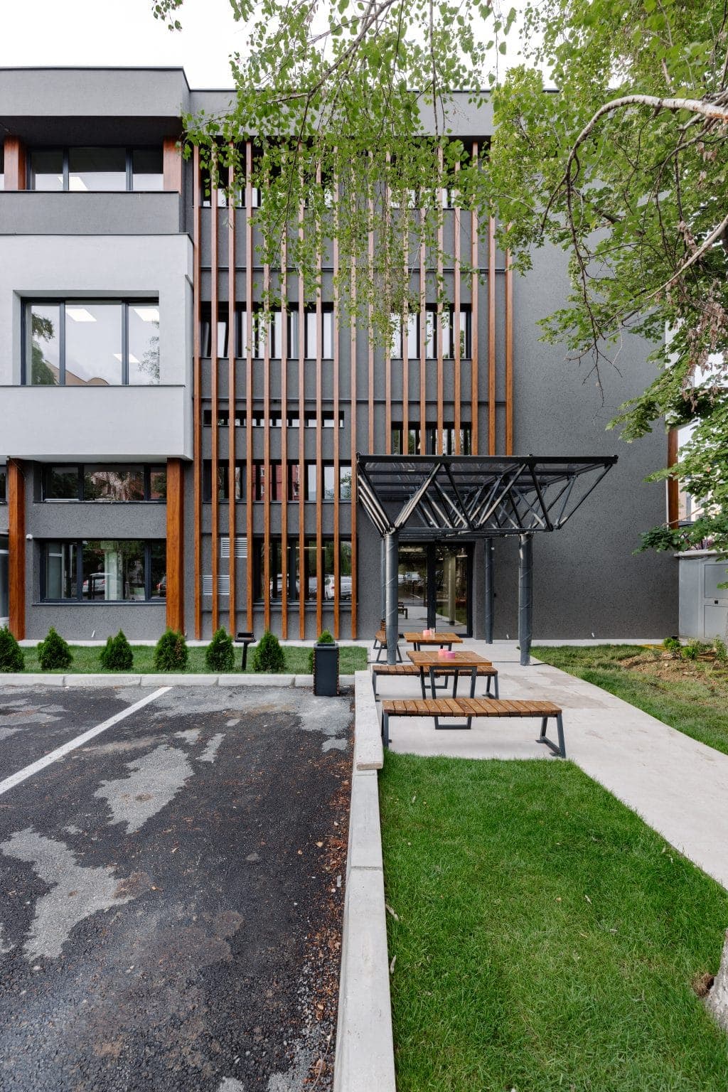 Renovation and Interior Design Project for Mak System - For Rent - Karposh - Image 2