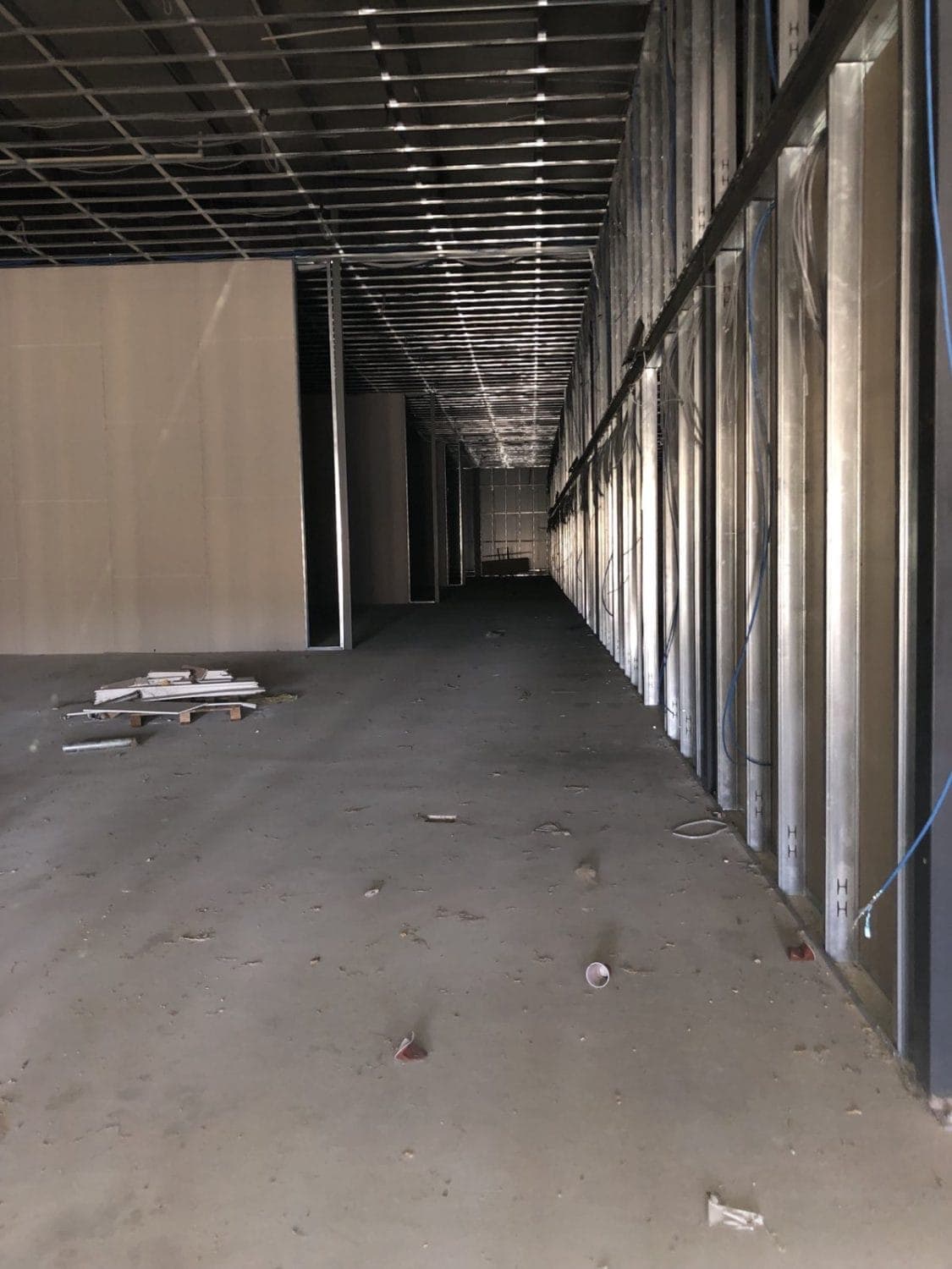 Индустриска хала во Илинден - За Изнајмување - Илинден - Слика 6
