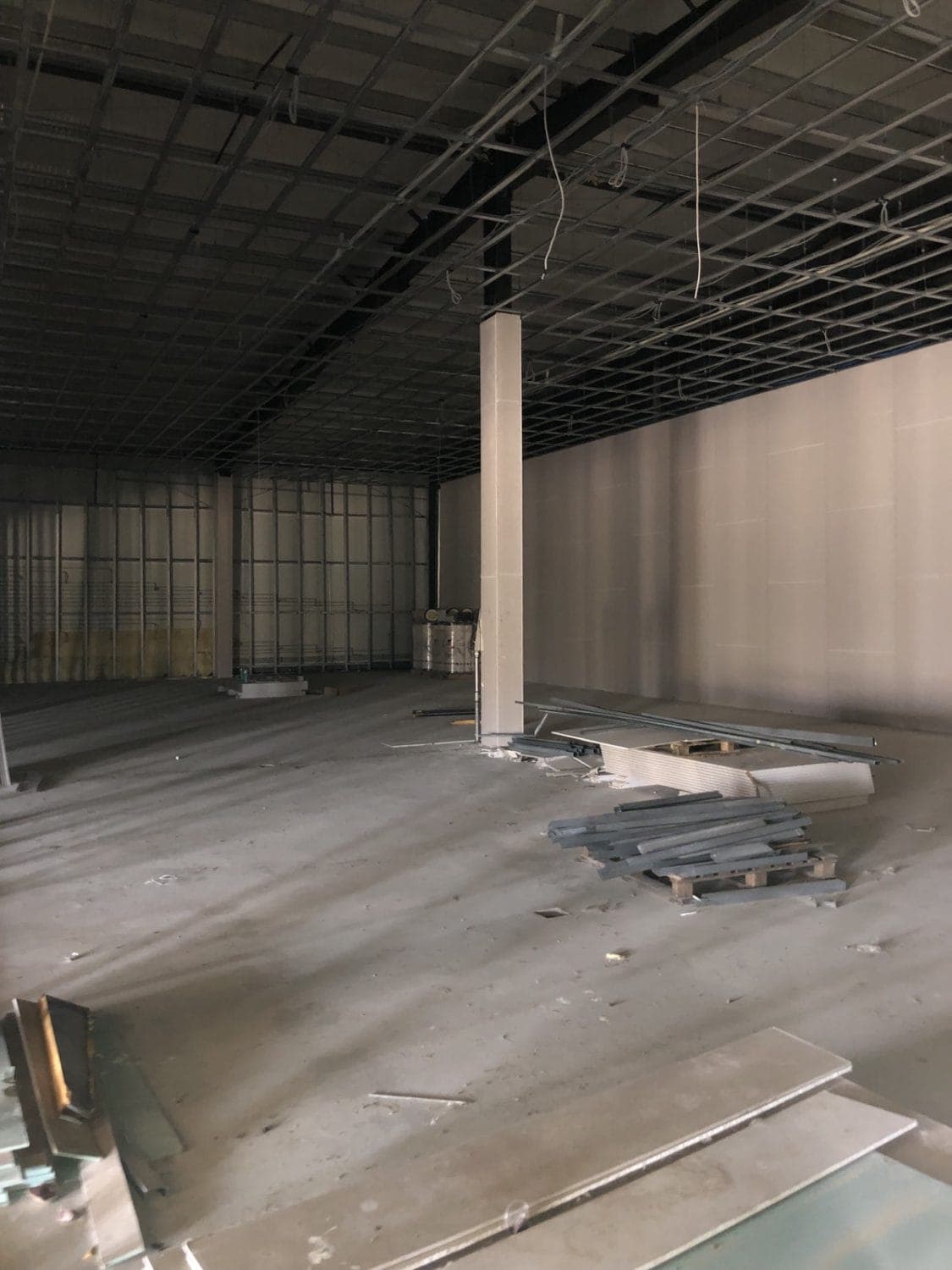 Индустриска хала во Илинден - За Изнајмување - Илинден - Слика 5