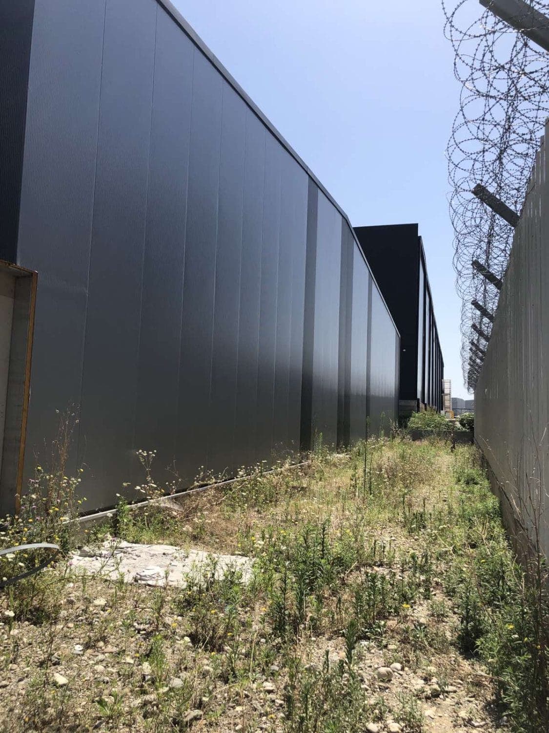 Индустриска хала во Илинден - За Изнајмување - Илинден - Слика 2