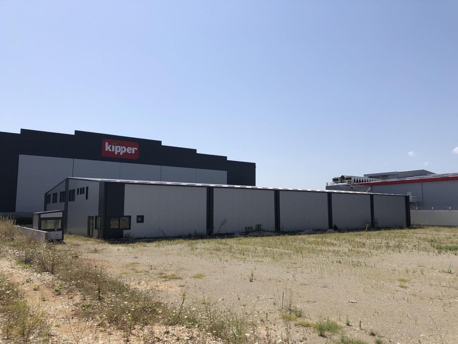 Индустриска хала во Илинден - За Изнајмување - Илинден - Слика 1