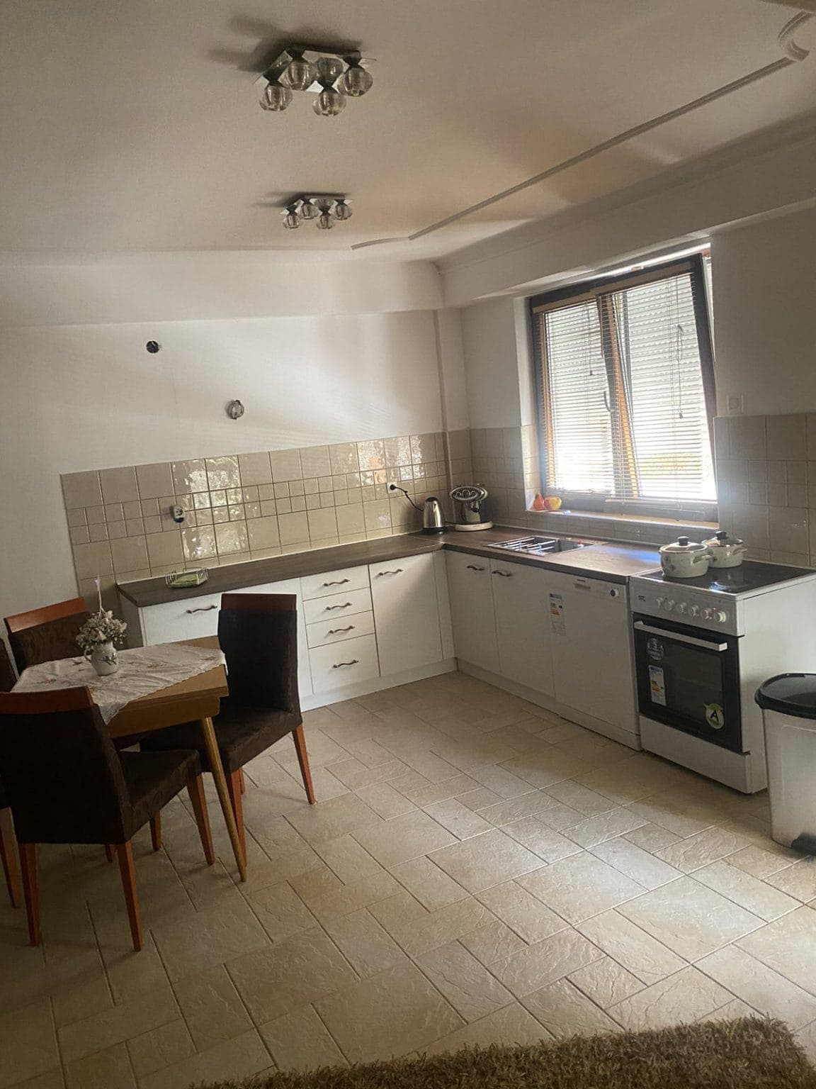 Комплетно опремен стан на Водно со двор - For Rent - Vodno - Слика 5
