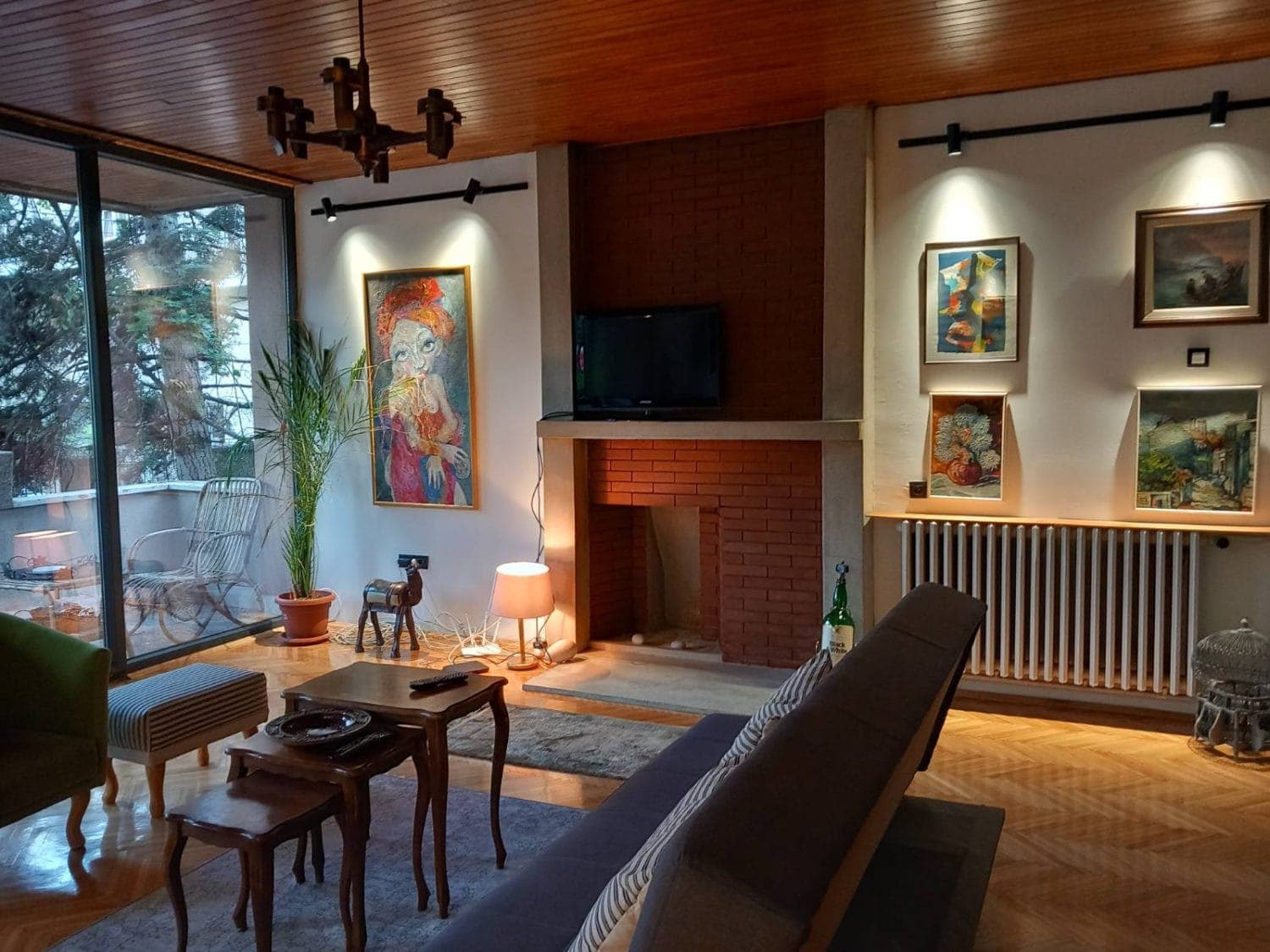 Аpartment 120m2 with yard оn a great location in Center - За Изнајмување - Центар - Слика 1