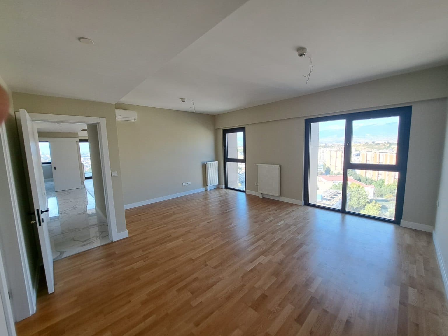 Office space 106m2 in new premium building - For Rent - Centar - Image 5