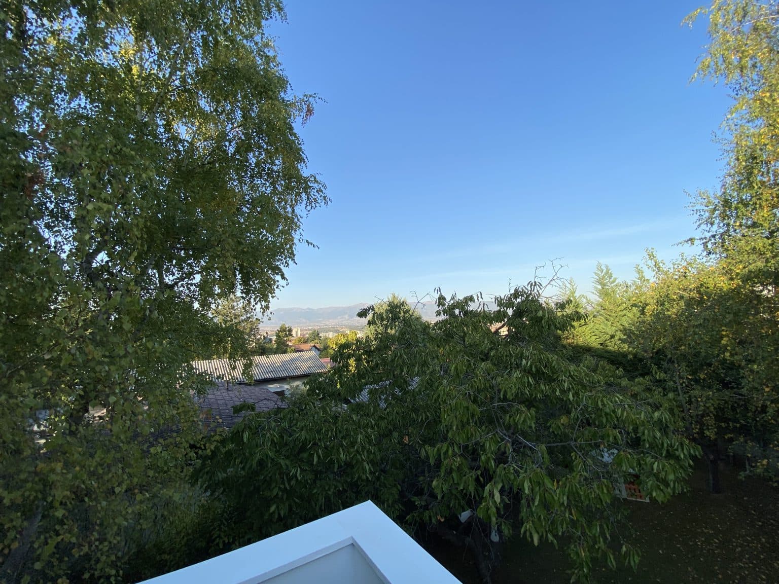 Луксузна куќа 230м2 на Водно - За Изнајмување - Водно - Слика 11