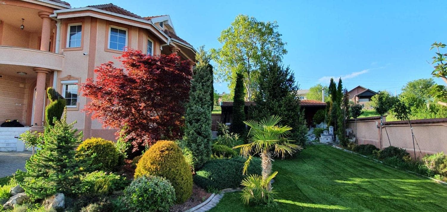 Куќа 320м2 со простран двор на мирна локација - За Продажба - Ѓорче Петров - Слика 2