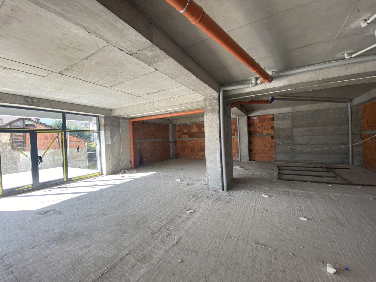 Business space on an attractive location - For Sale - Karposh - Image 4