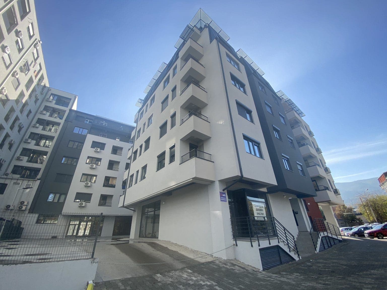 Business space on an attractive location - For Sale - Karposh - Image 1