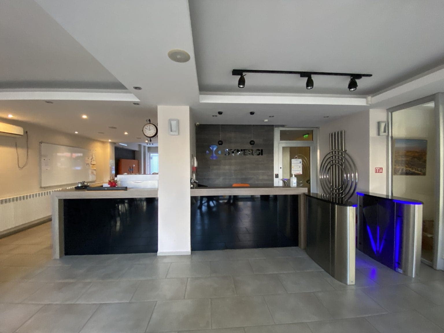 Деловен простор 200м2 во Центар - За Изнајмување - Центар - Слика 4