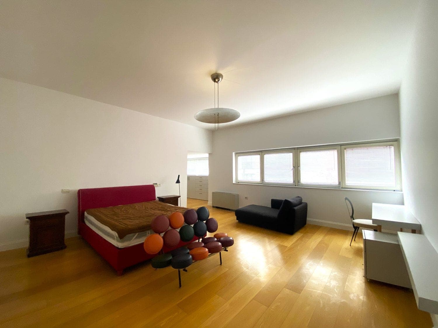 Ексклузивна куќа во Центар - За Изнајмување - Центар - Слика 10