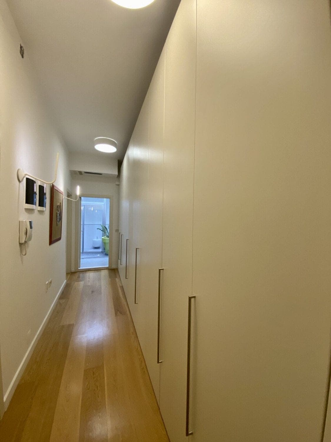 Ексклузивна куќа во Центар - За Изнајмување - Центар - Слика 16