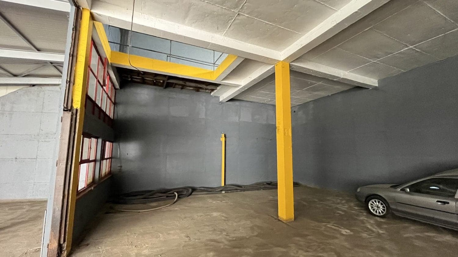 Магацин 140м2 во Гази Баба - За Изнајмување - Гази Баба - Слика 7