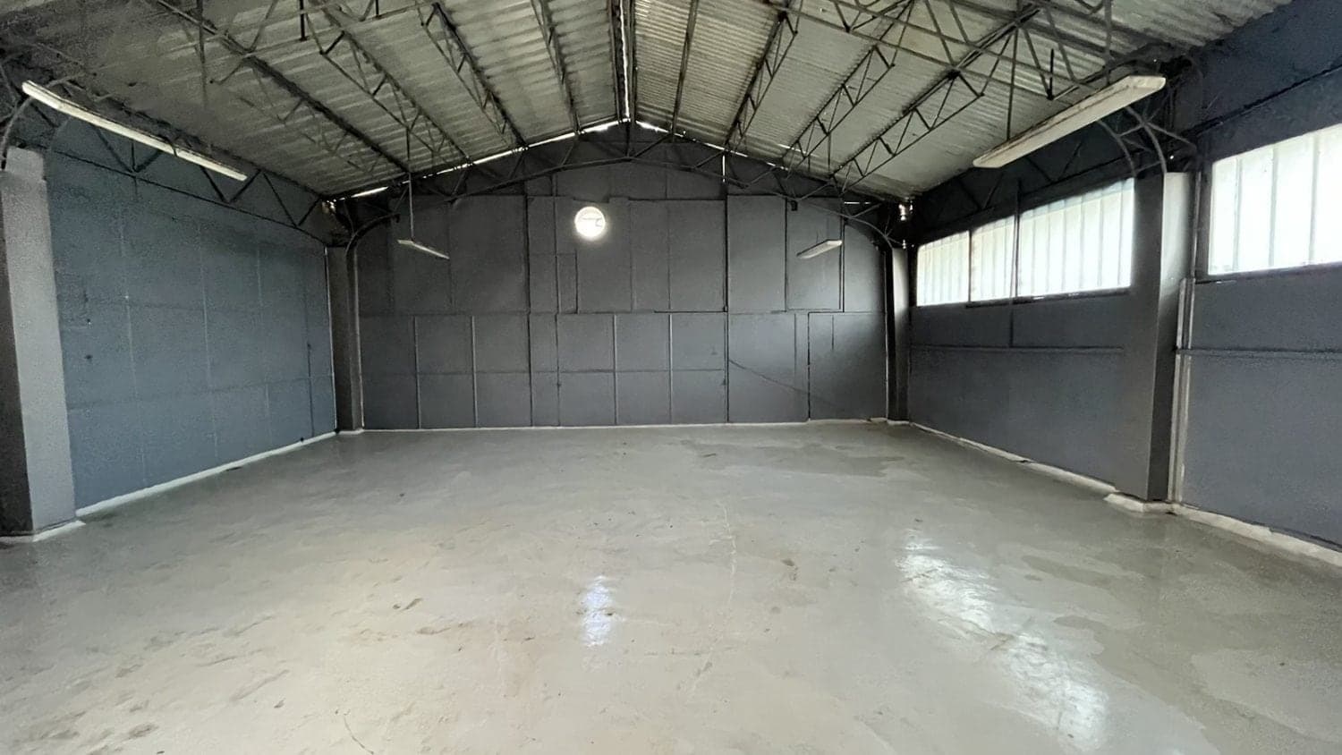 Магацин 140м2 во Гази Баба - За Изнајмување - Гази Баба - Слика 4