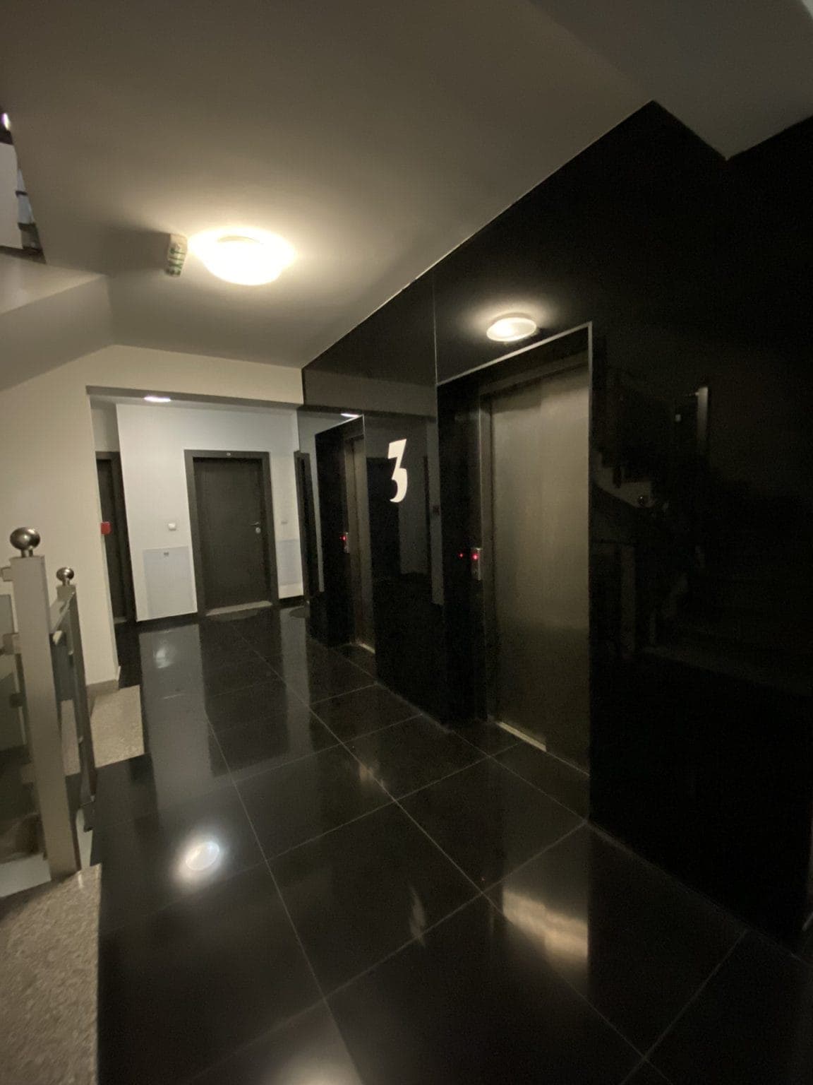 Office space 116m2 in Center - For Rent - Centar - Image 12