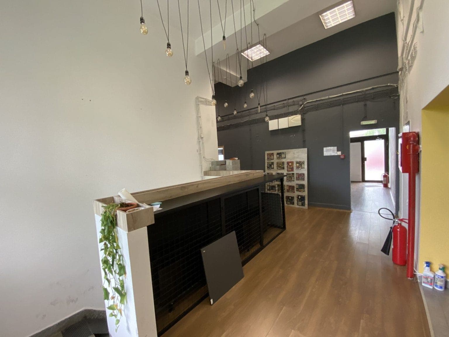 Office space 250m2 in Karposh - For Rent - Karposh - Image 6