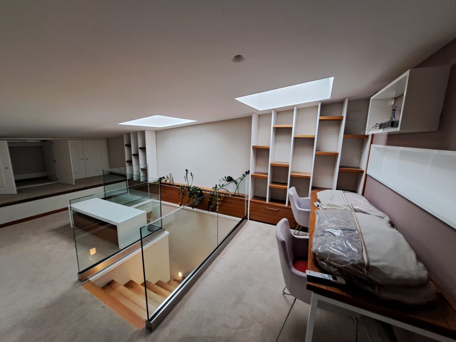 Exclusive modern apartment 200m2 - For Rent - Karposh - Image 10