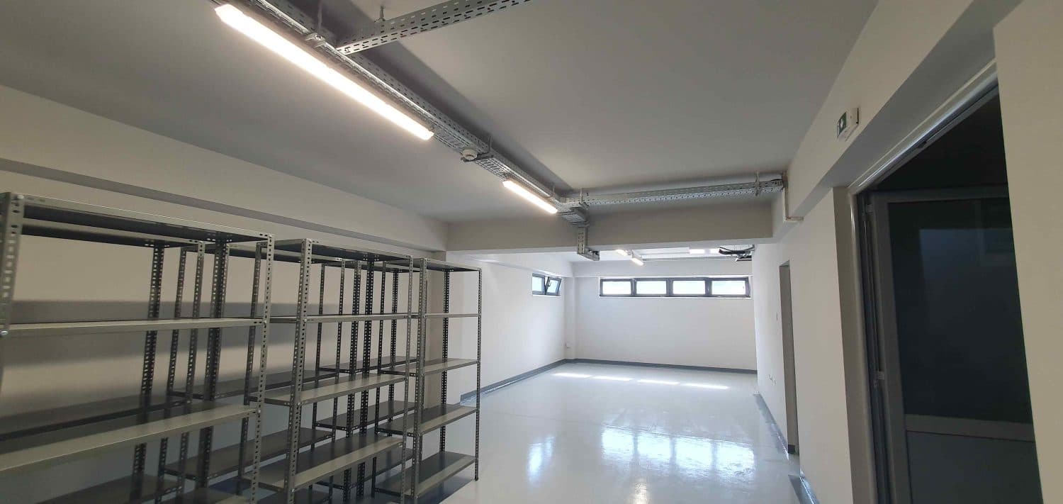 Нов деловен објект во Кисела Вода - За Изнајмување - Кисела Вода - Слика 10