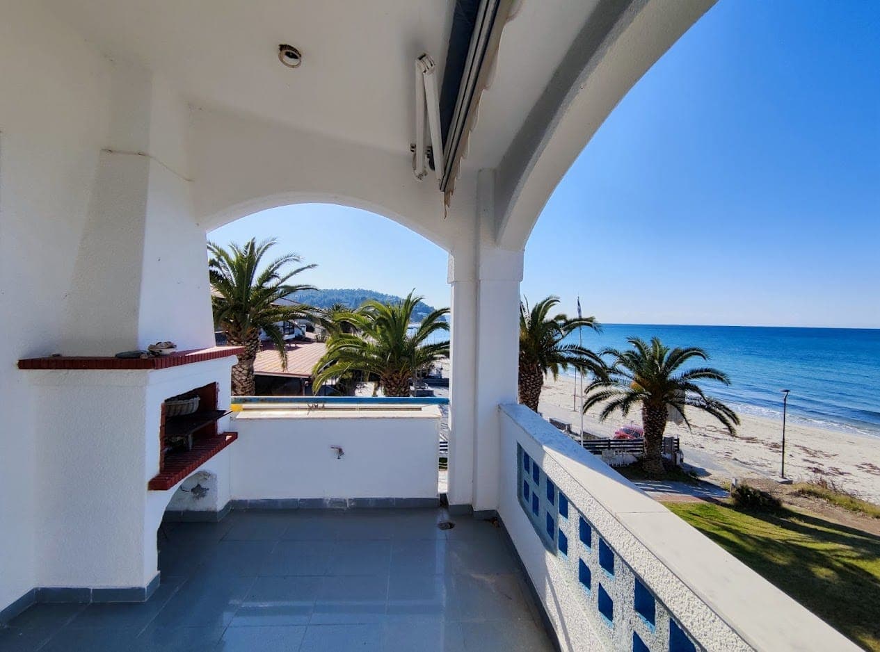 Apartment in Greece with a beautiful sea view - 2