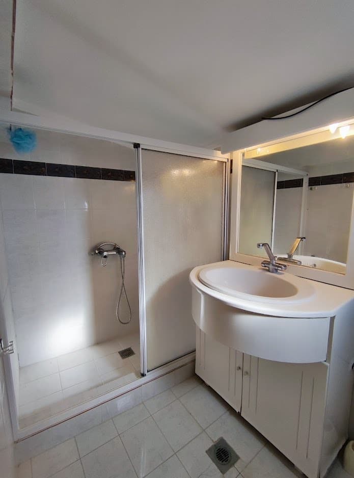 Apartment in Greece with a beautiful sea view - For Sale - Greece - Image 12