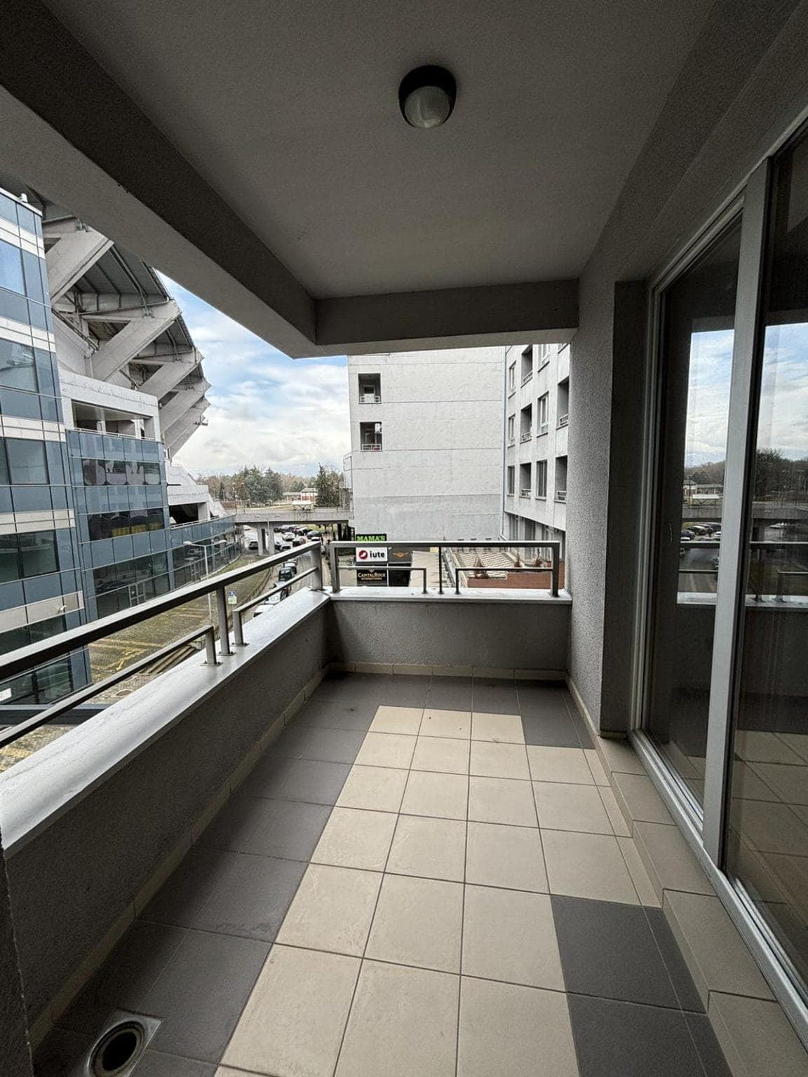 Modern Apartment in Park Residence - For Sale - Centar - Image 8