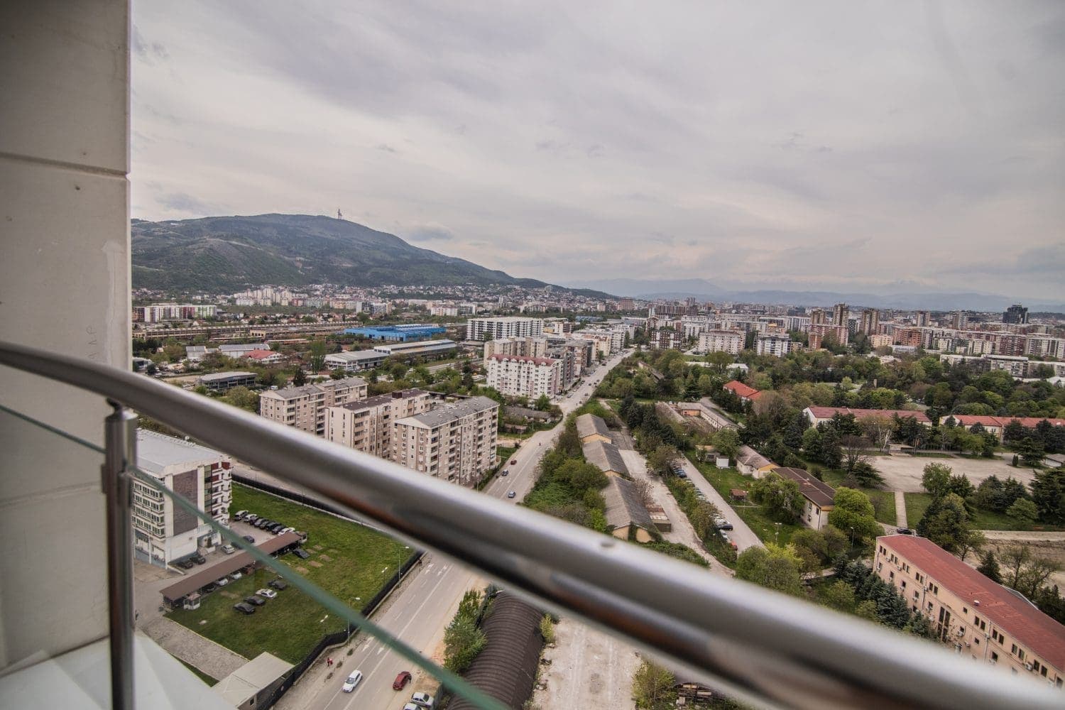 Modern apartment in Sky City - За Продажба - Аеродром - Image 5