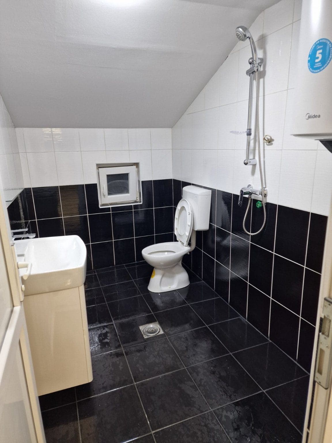 Apartment/Office space 70m2 in Center - For Rent - Centar - Image 4