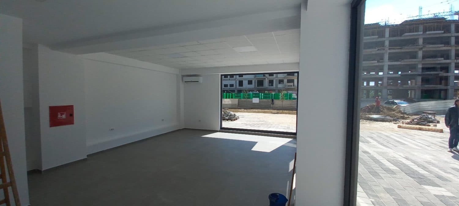 Деловни простории во East Gate Living - За Изнајмување - Гази Баба - Слика 5