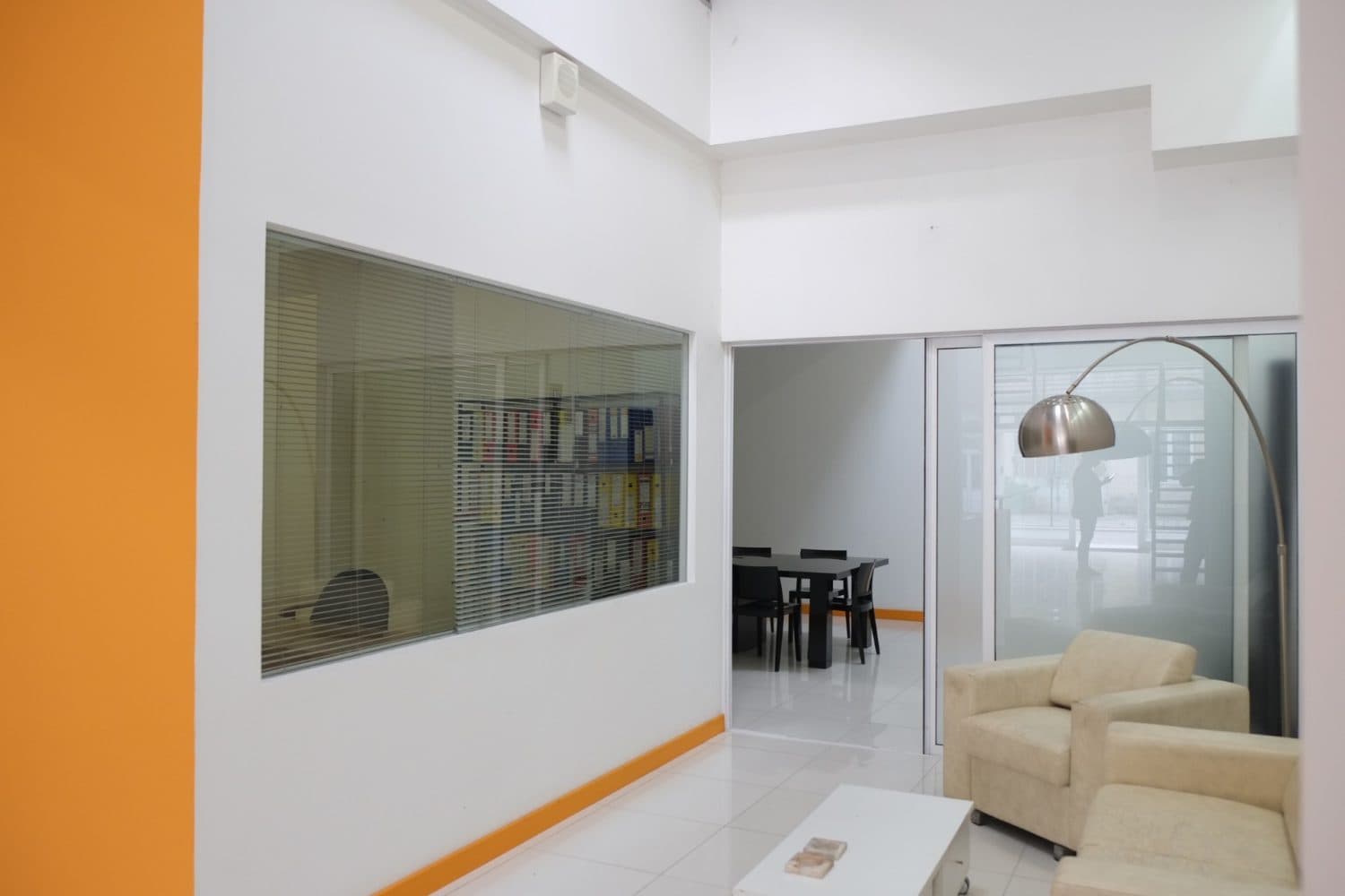 Деловен простор 382м2 во близина на East Gate - За Изнајмување - Гази Баба - Слика 6