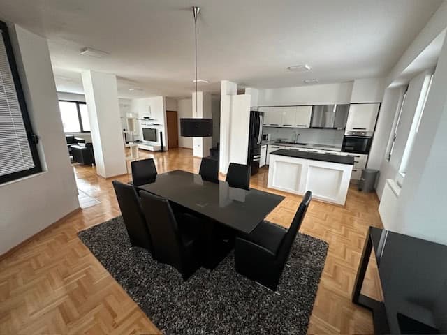 Modern apartment 170m2 in Crniche - For Rent - Crniche