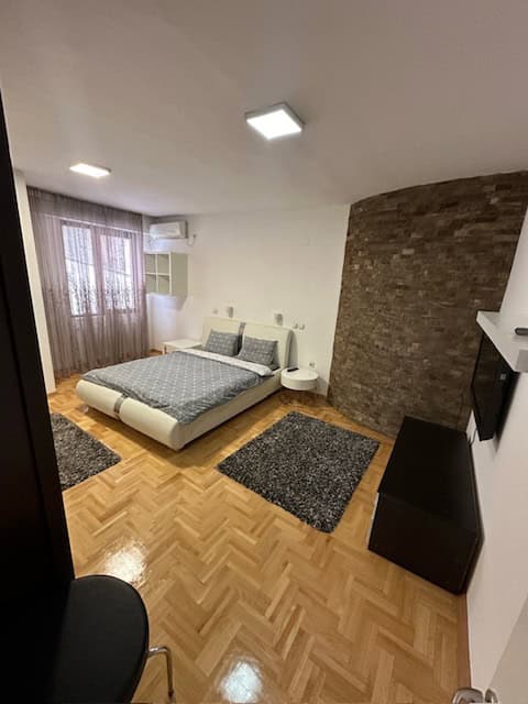 Modern apartment 170m2 in Crniche - For Rent - Crniche - Image 9