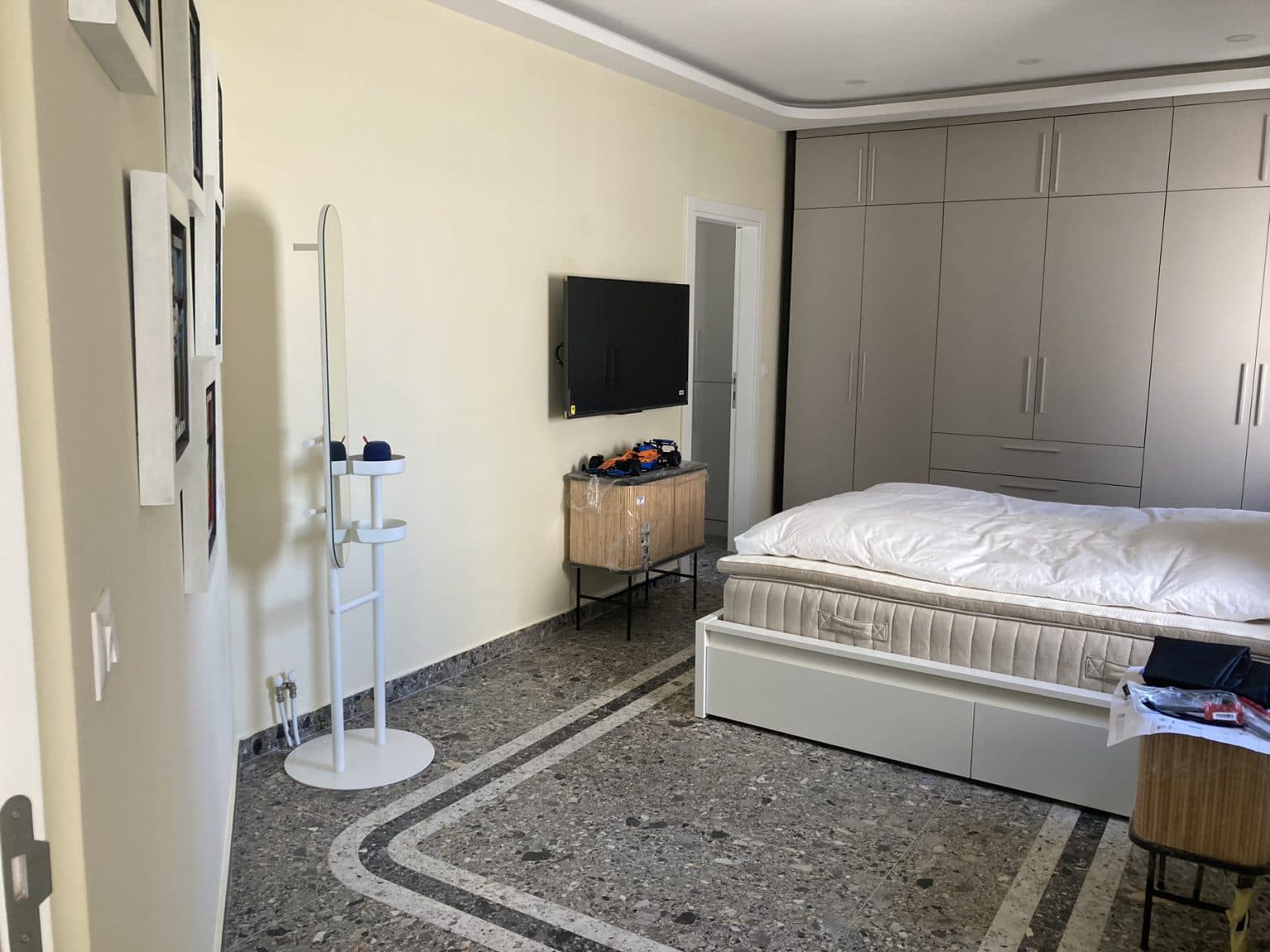 Exclusive penthouse on Vodno - For Rent - Vodno - Image 9