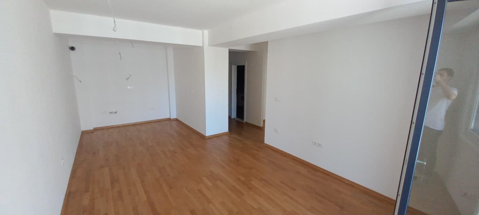 Стан во East Gate Living - 3