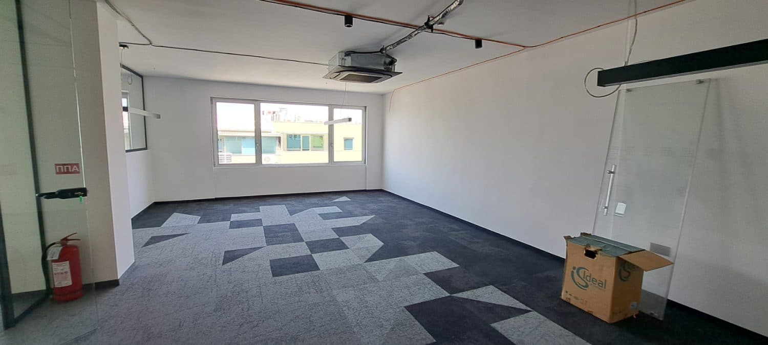 Modern office space in business building - For Rent - Centar - Image 6