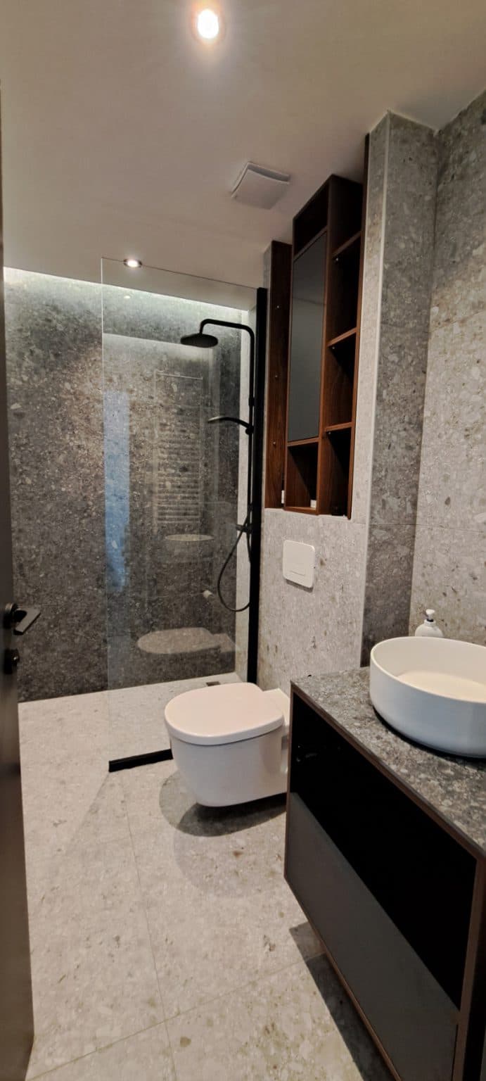 Модерен деловен простор во бизнис зграда - За Изнајмување - Центар - Слика 19