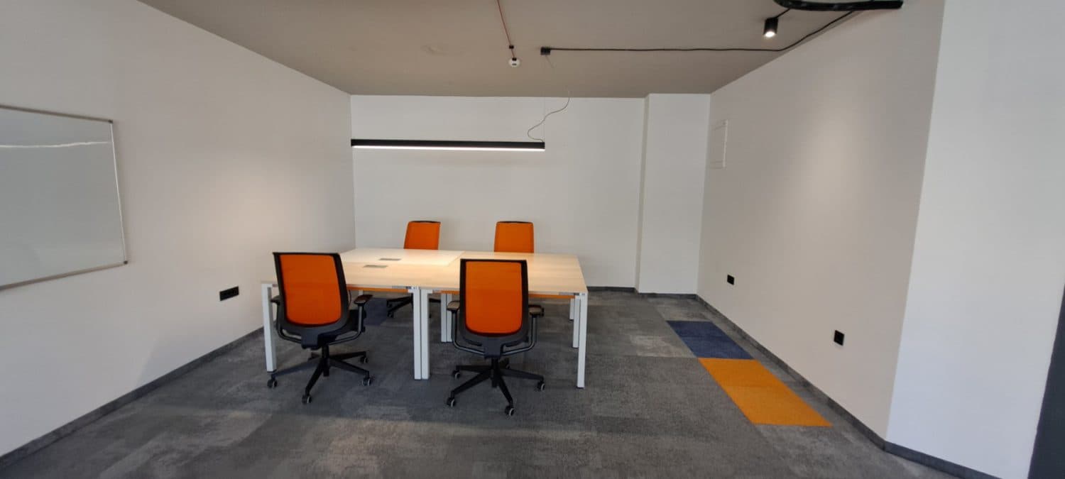 Modern office space in business building - For Rent - Centar - Image 23