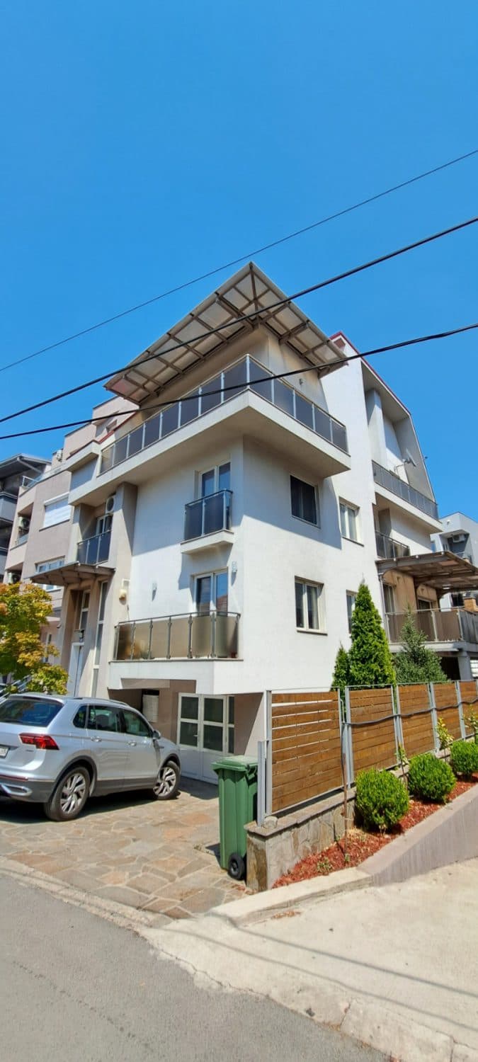 Modern house in Crniche 292m2 - For Rent - Crniche - Image 21