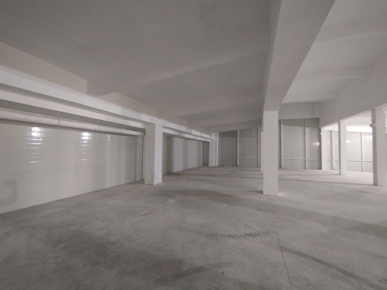 Warehouse оn a great location - За Изнајмување - Гази Баба