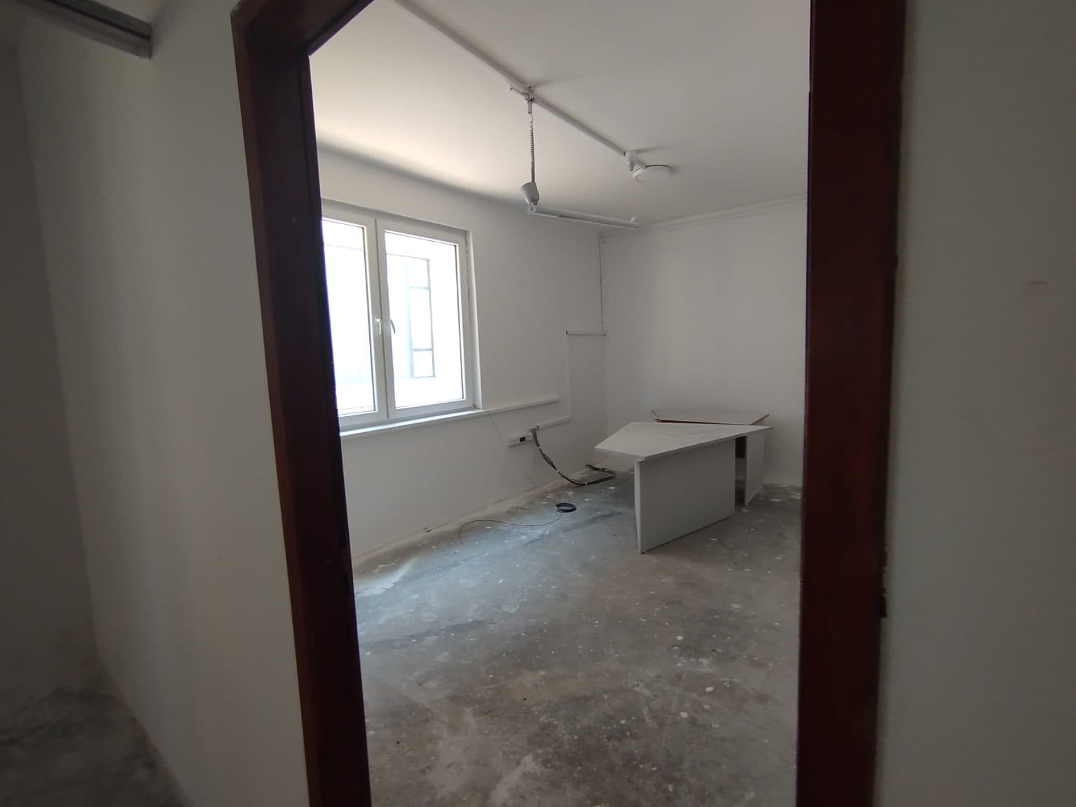 Business space in Gazi Baba - 2