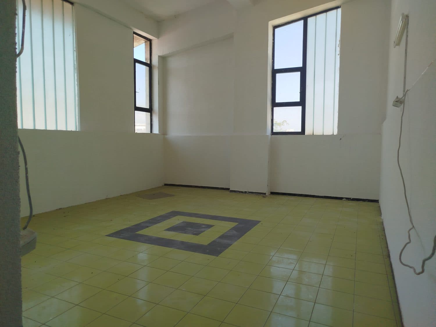 Магацин на одлична локација - За Изнајмување - Гази Баба - Слика 2