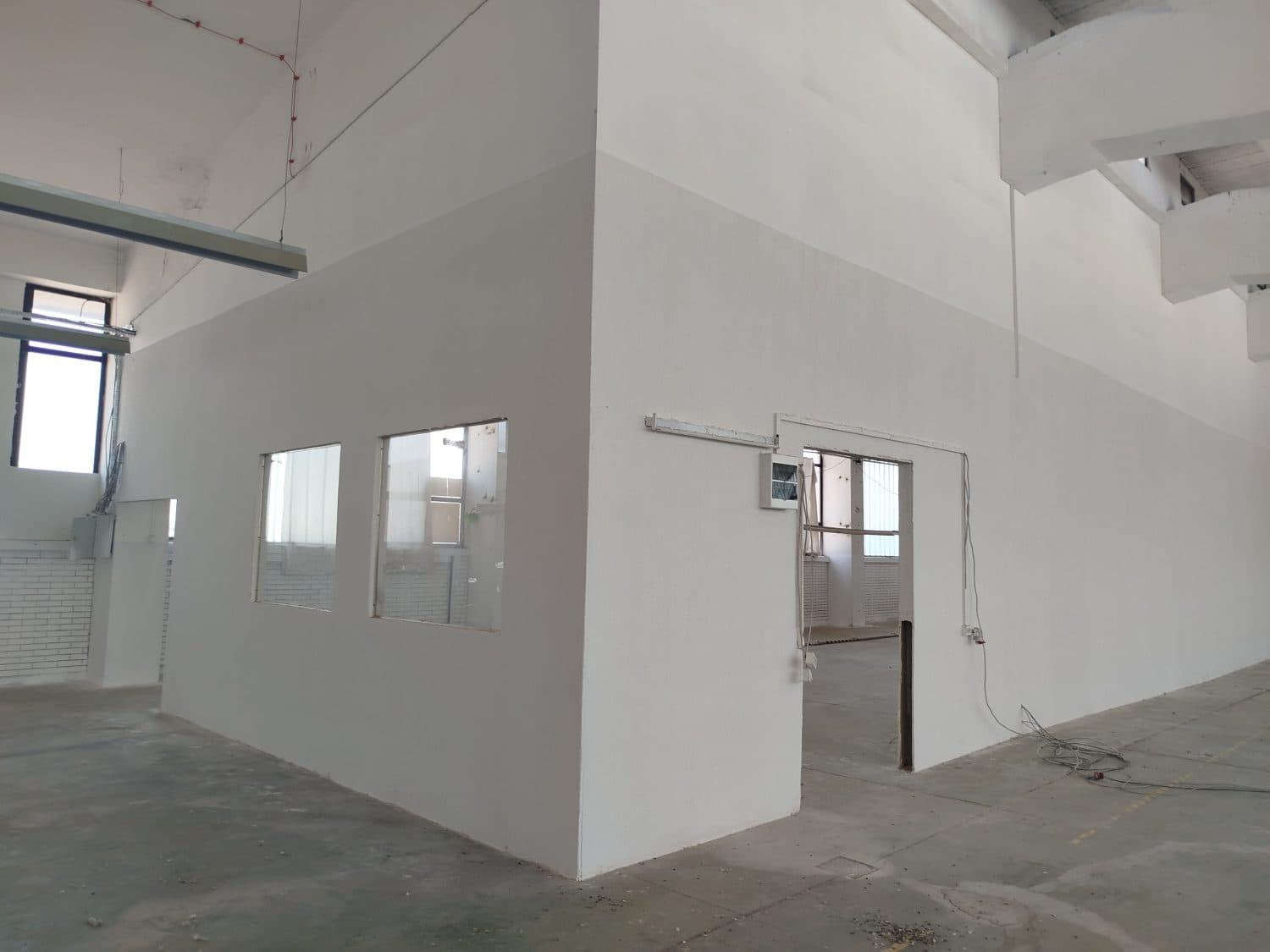 Магацин на одлична локација - За Изнајмување - Гази Баба - Слика 7