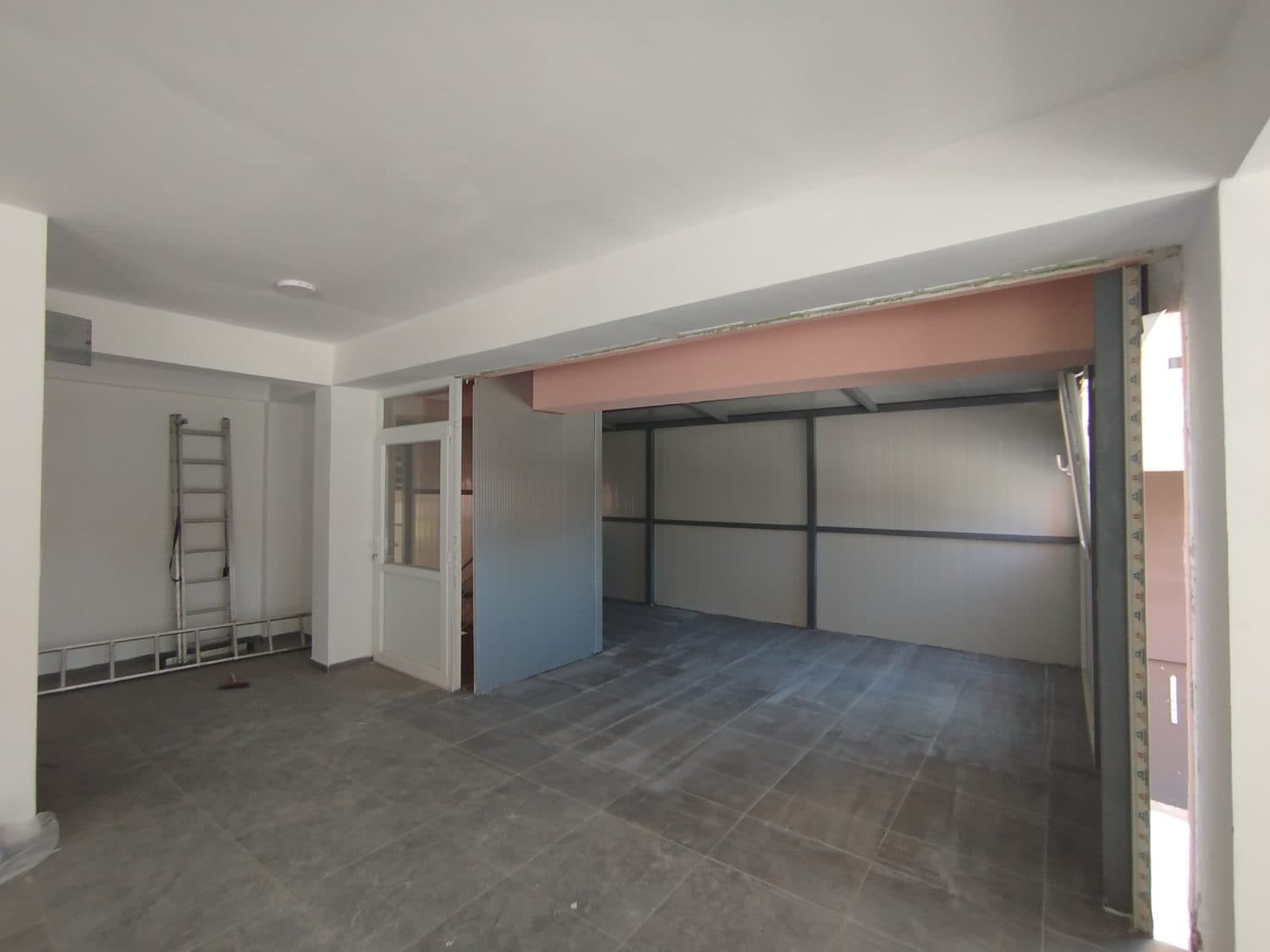 Office space 150m2 for rent - For Rent - Gjorche Petrov - Image 1