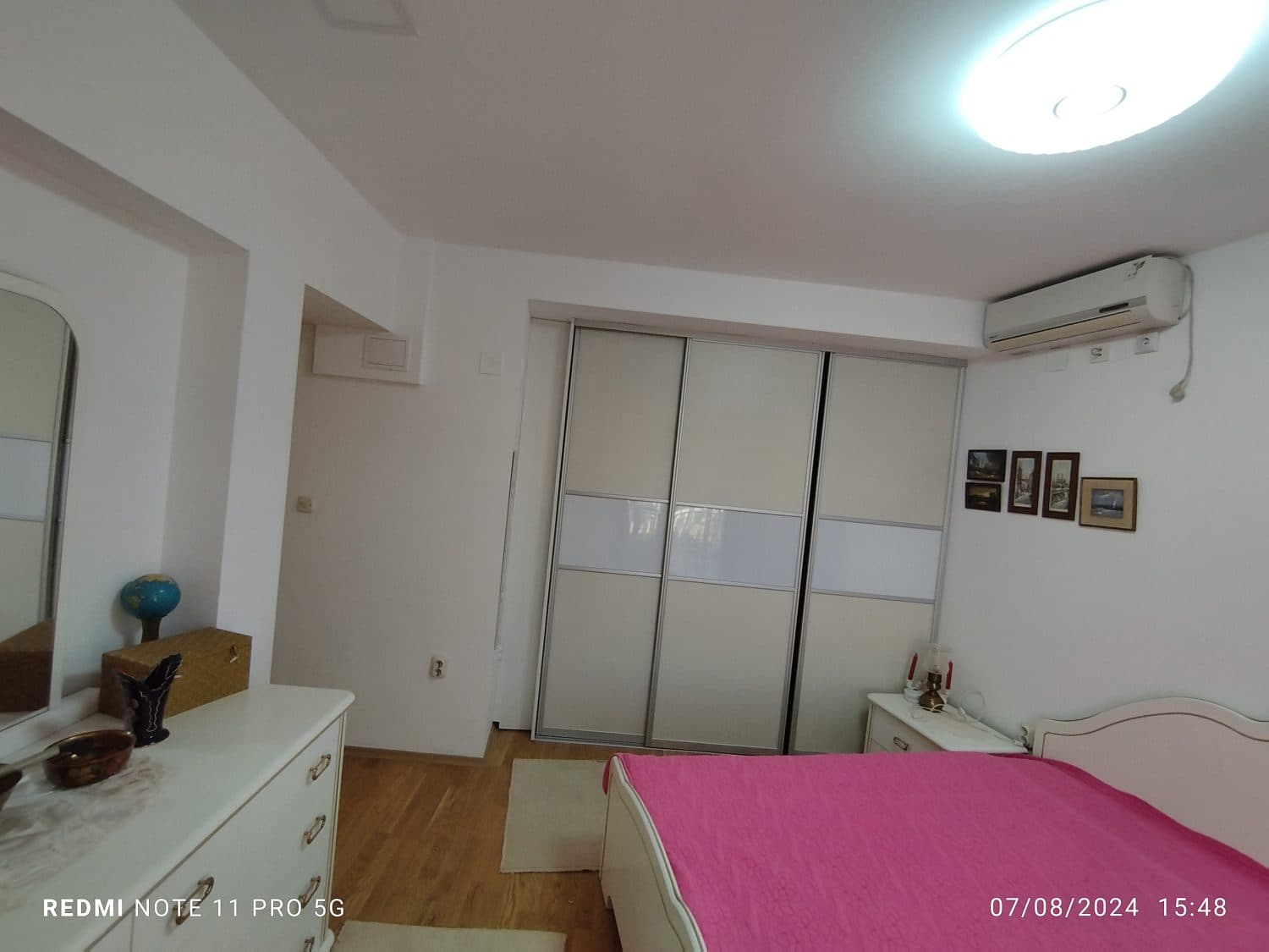 Fully furnished apartment with city view - For Rent - Crniche - Image 14