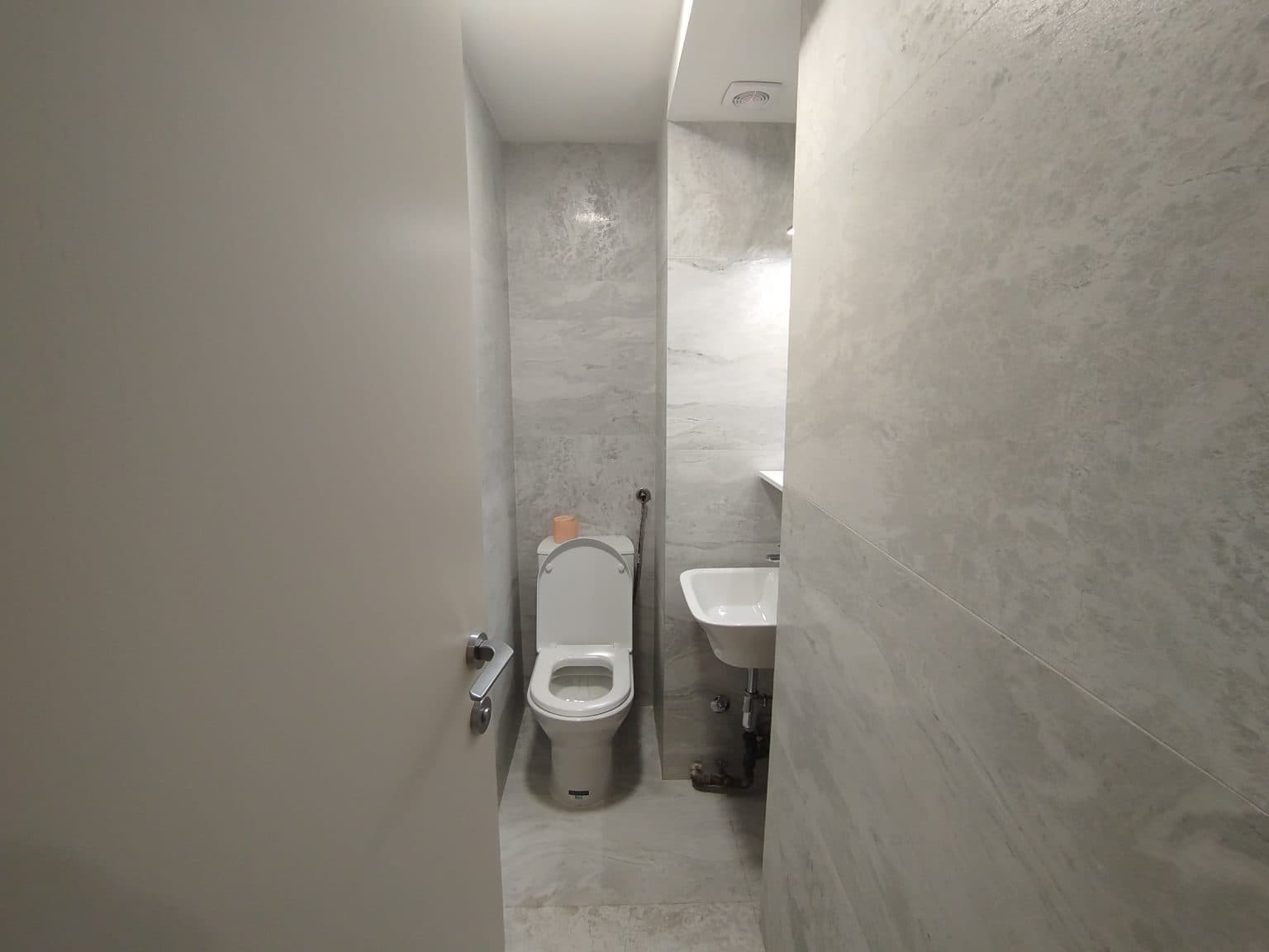 Apartment near the Ministry of Inferior - For Rent - Crniche - Image 11
