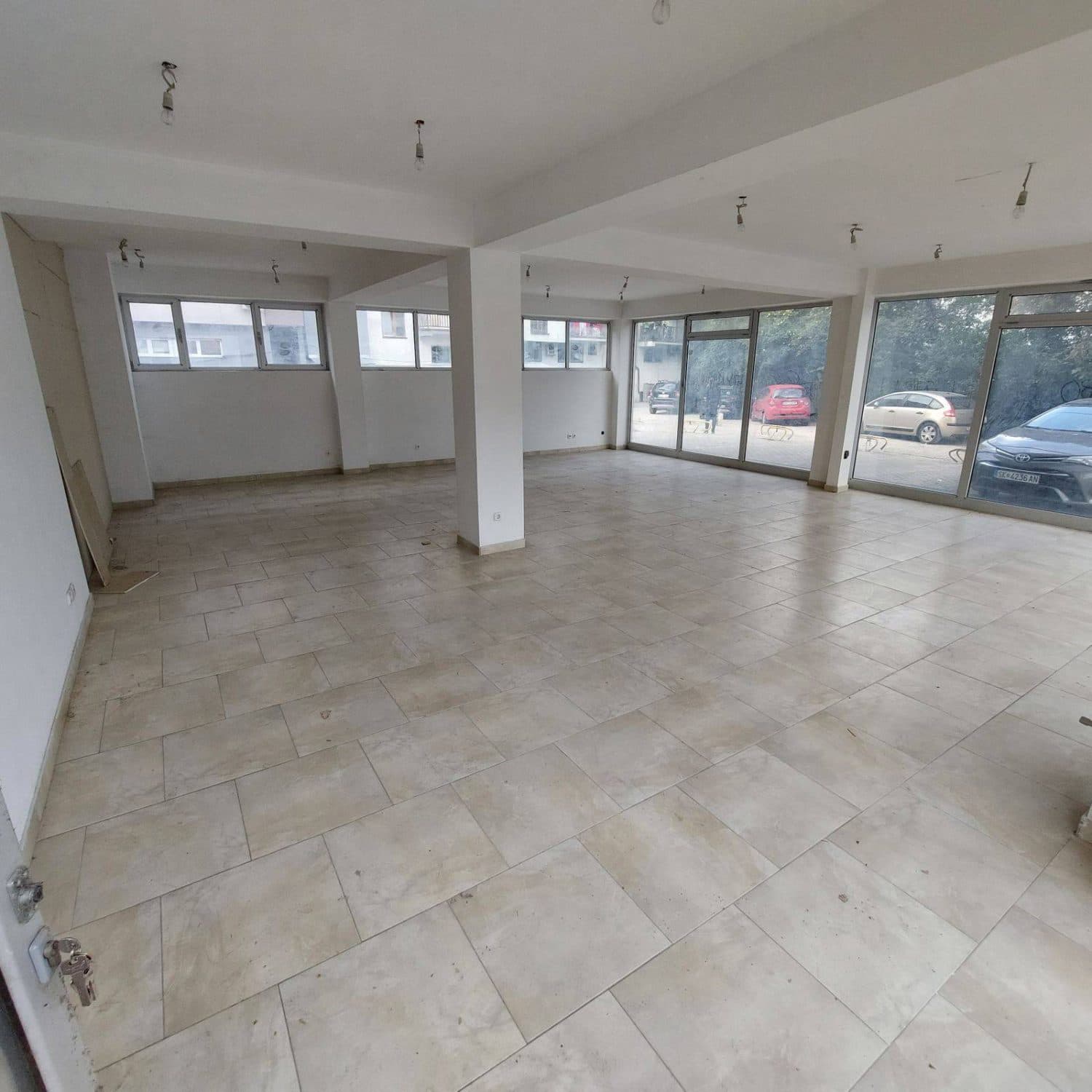 Business space 83m2 in Ohrid - For Rent - Ohrid - Image 2