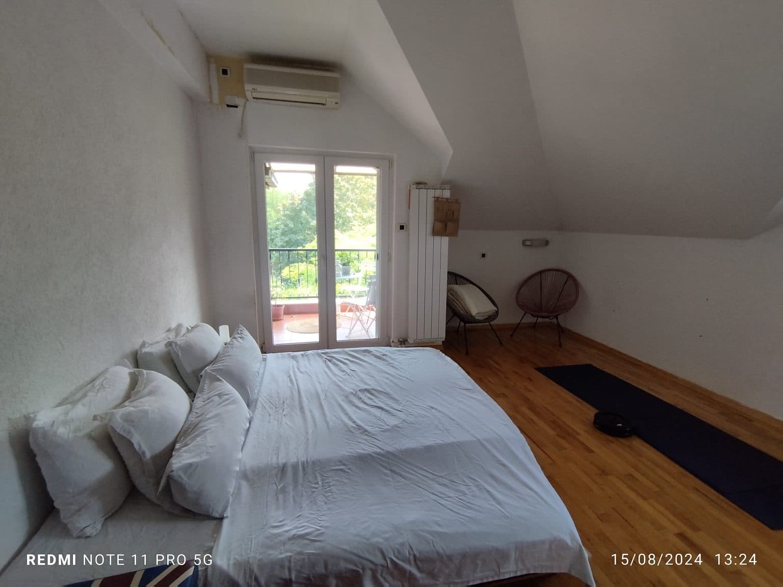 Family house with a beautiful view of nature - For Sale - Gjorche Petrov - Image 10