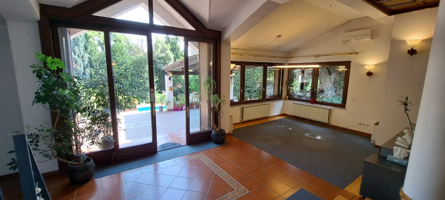 Ексклузивна куќа во Црниче за продажба - За Продажба - Црниче - Слика 4