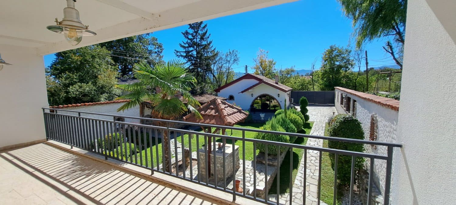 Куќа 217м2 во Орман - За Продажба - Ѓорче Петров - Слика 1